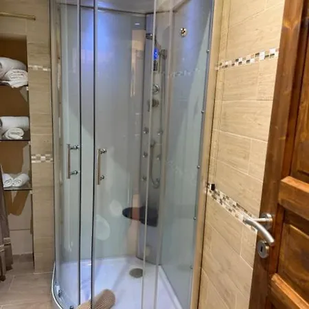Apartamento Pienzalettings 